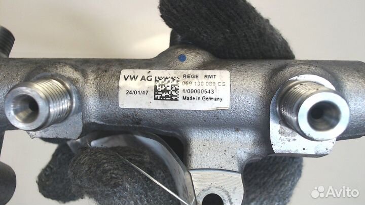 Рампа топливная Volkswagen Amarok 2016, 2017