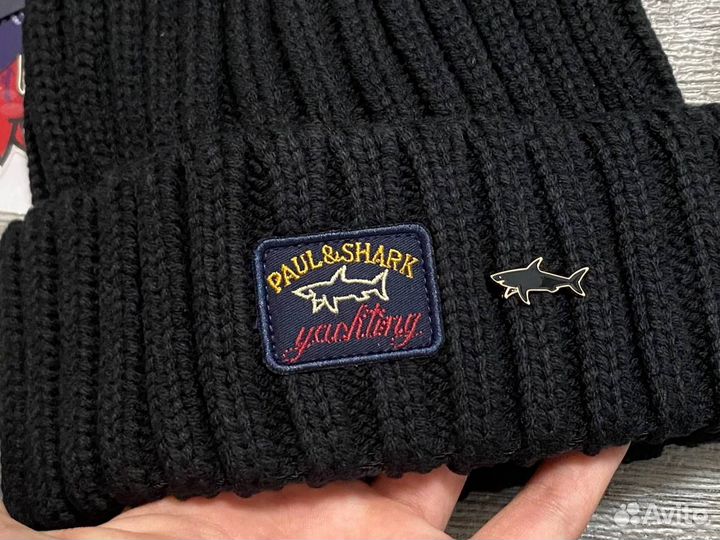 Шапка новая Paul Shark со значком акулы