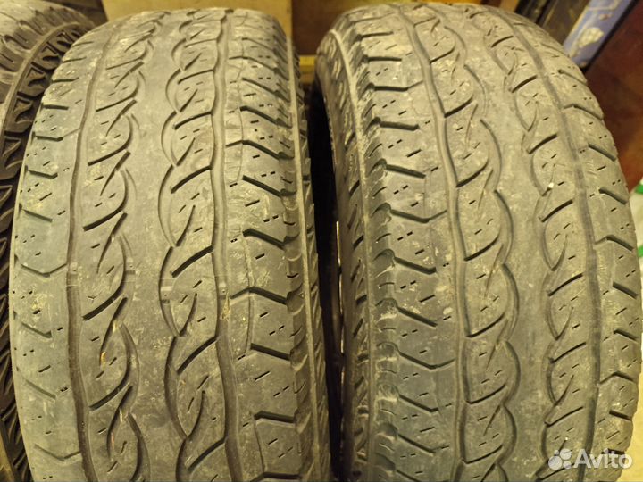 Kumho Road Venture SAT KL61 245/70 R16 111S