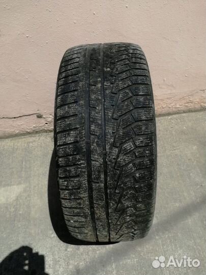 Hankook Winter I'Cept Evo2 W320A SUV 275/45 R20