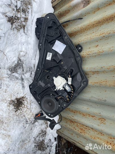 Стеклоподъемник volkswagen tiguan