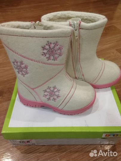 Сапожки детские из войлока