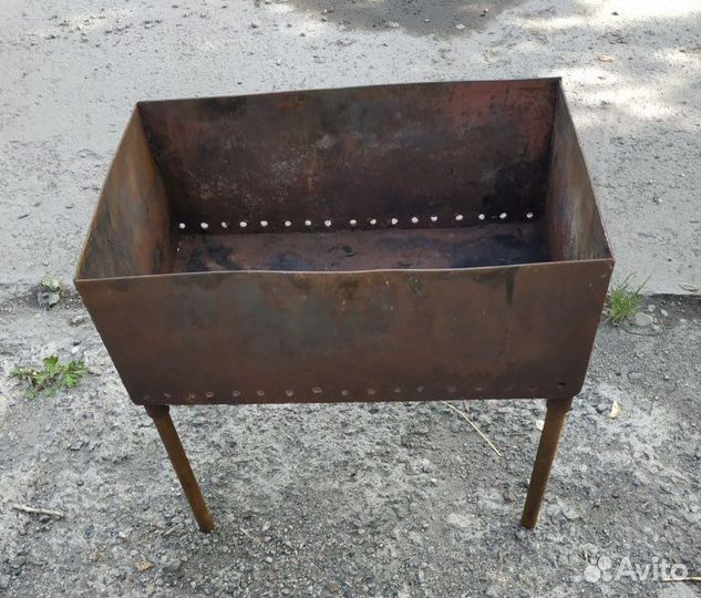 Мангал со съемными ножками