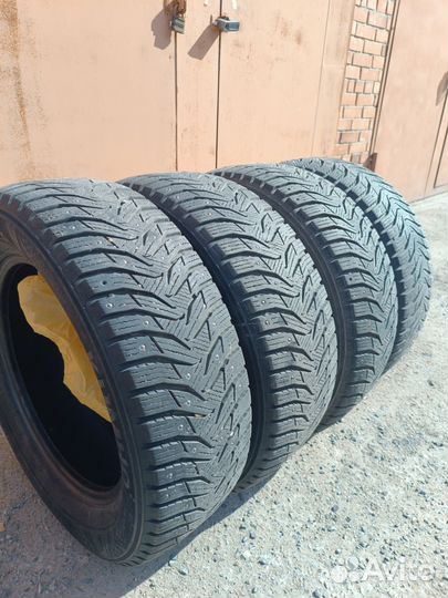 Kumho WinterCraft SUV Ice WS31 225/60 R17