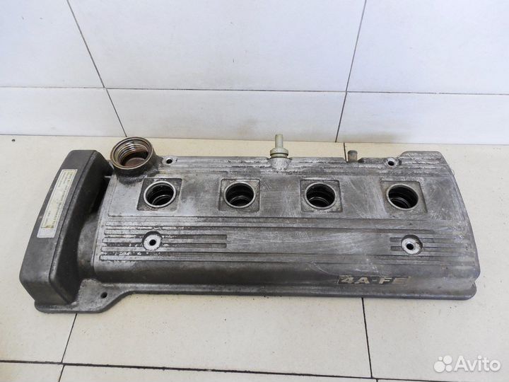 Крышка головки блока (клапанная) Carina E 1992-199