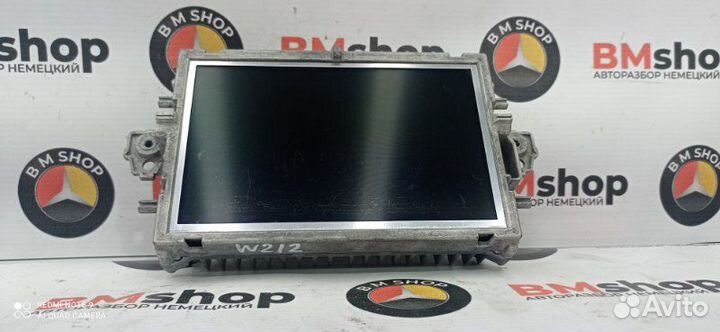 Дисплей Mercedes-Benz E550 W212 273.971 2009