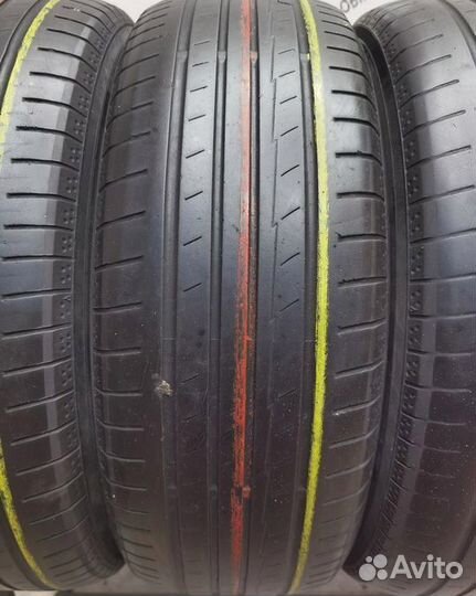 Yokohama Bluearth ES32 215/65 R16 98H
