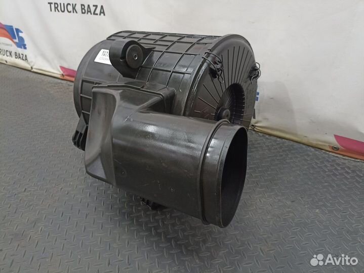 Корпус воздушного фильтра Renault T