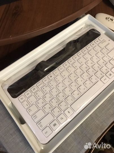 Клавиатура для планшета samsung galaxy tab 7.0 plu