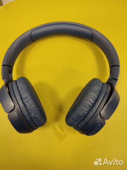 Беспроводные наушники jbl