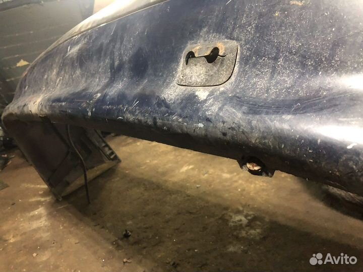 Задний бампер на Ренo safrane 1