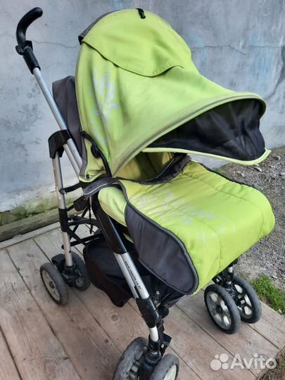 Детская коляска прогулочная