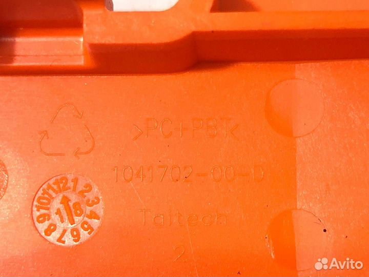 Крышка порта зарядки Tesla Model S рест. 2019