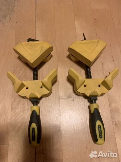 Струбцина угловая stanley Bailey 0-83-122