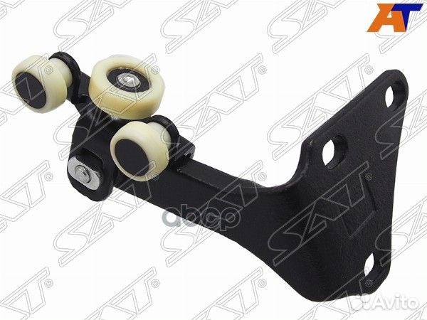 Ролик сдвижной двери верхний RH mercedes sprint