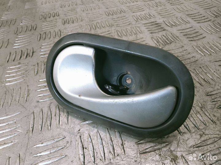 Ручка водительская Renault Megane II