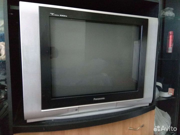 Продам телевизор Panasonic 2500