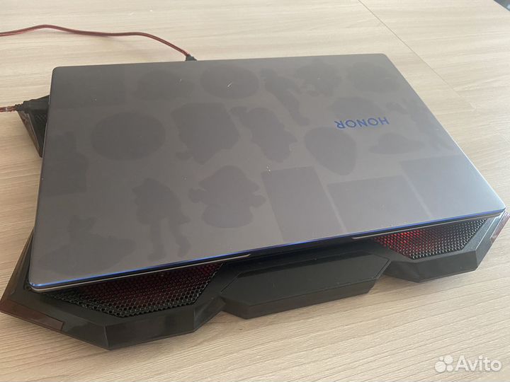 Ноутбук Honor MagicBook 15