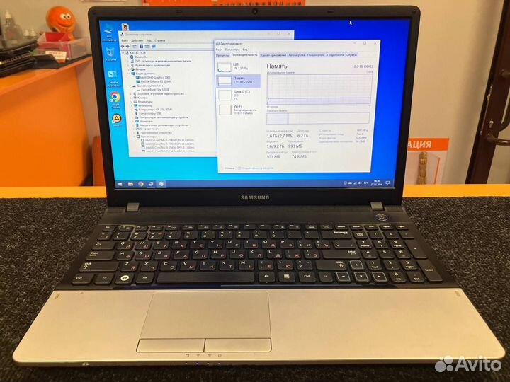 Ноутбук Samsung NP300E5A