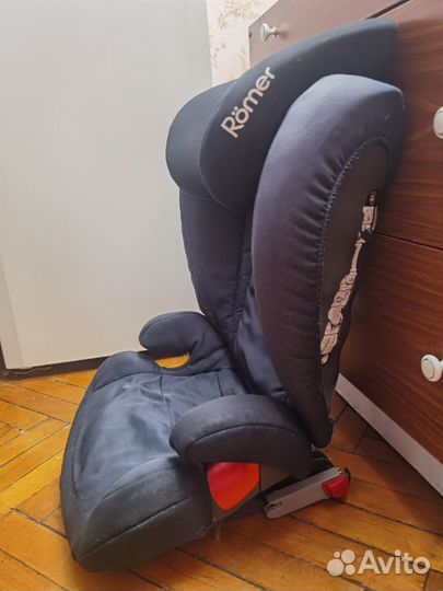 Автомобильное кресло britax romer