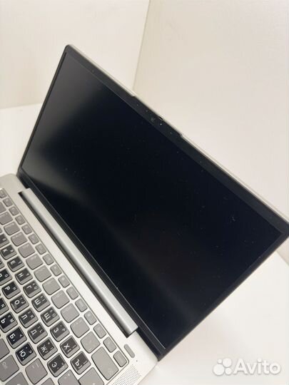 Ноутбук Lenovo Ideapad 5