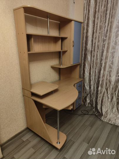 Стол компьютерный 