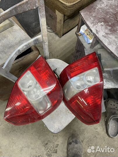 Задние фонари fit 2002