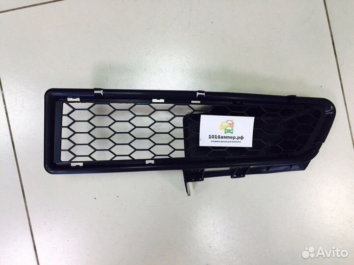 Решетка на Renault Logan 1 05-10г