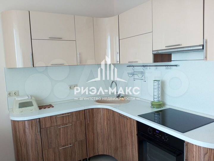 2-к. квартира, 54,2 м², 15/16 эт.