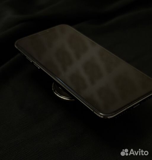 iPhone X, 256 ГБ