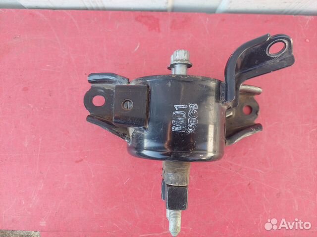 Опора двигателя Kia Rio 3 Hyundai Solaris I