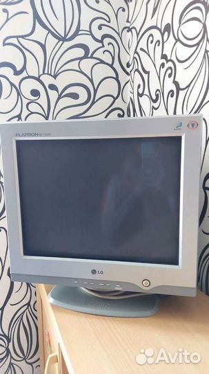 Монитор для компьютера LG