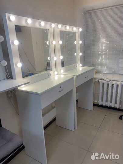 Гримерное зеркало