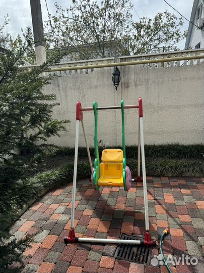 Детская качелька пластиковая