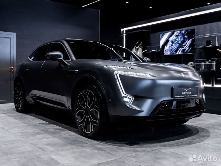 Avatr 11 580 л.с. AT, 2023, 52 км