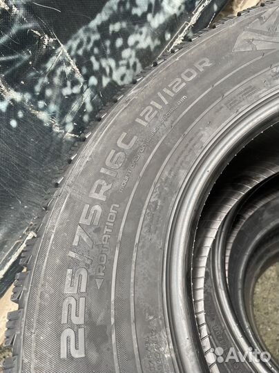 Nokian Tyres Hakkapeliitta C3 225/75 R16 121R