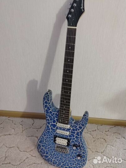 Электро-гитара