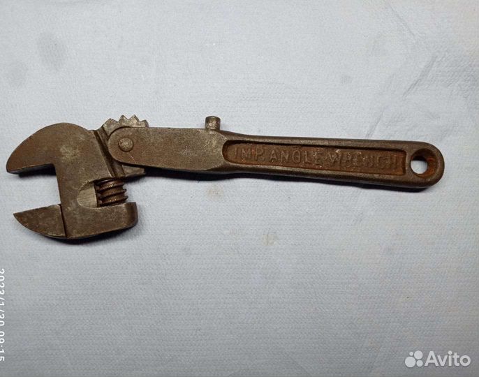 Ключ разводной