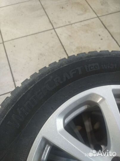 Kumho WinterCraft SUV Ice WS31 235/65 R17 108T