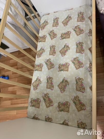 Детская кроватка