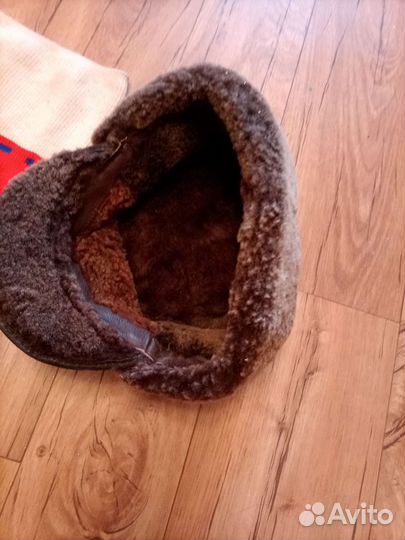 Мужская кожаная кепка