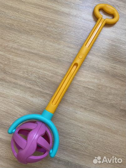 Каталка с ручкой детская