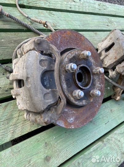 Суппорта передние Kia Ceed 1,6 MT G4FC 2006-2010