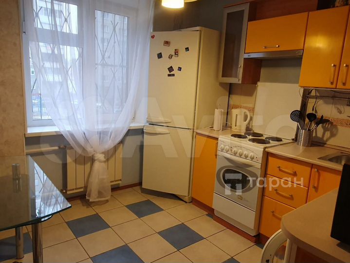 1-к. квартира, 43 м², 2/10 эт.