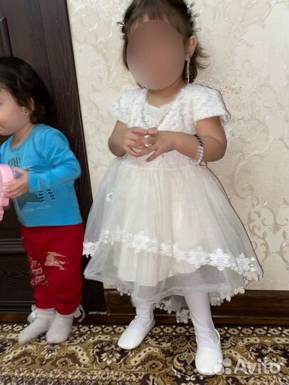 Платье нарядное