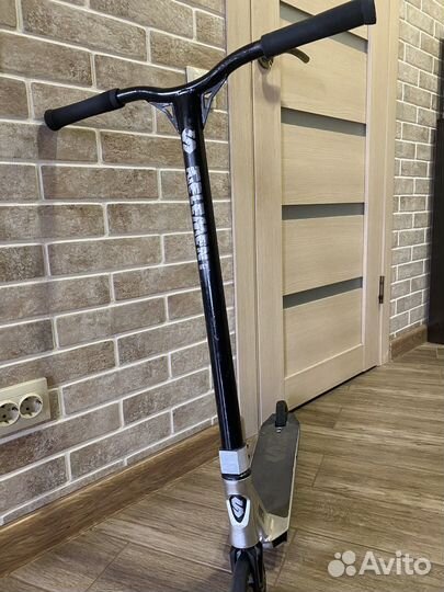 Трюковой самокат RAY 24 Element серо-черный