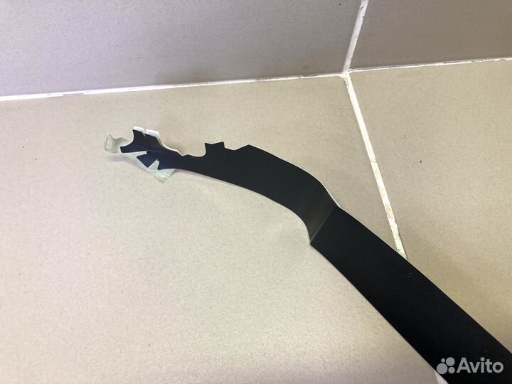 Наклейка задней правой двери Toyota Rav 4 2012-19