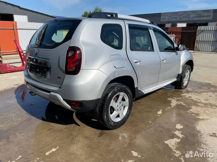 Кузов Renault duster разбор
