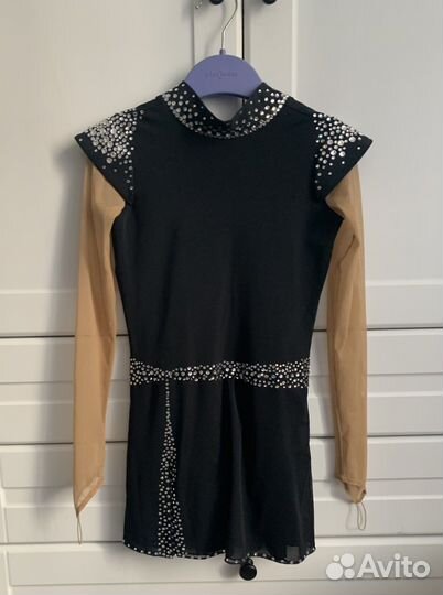 Платье для фигурного катания