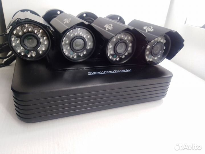 Видеонаблюдение 4 камеры